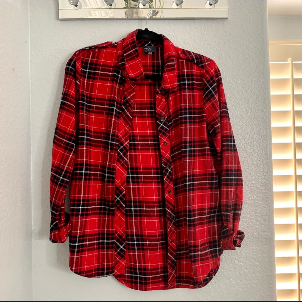 Market & Spruce Red Plaid Button Down Shirt